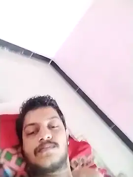 dzboy1994 online show from November 15, 6:22 am