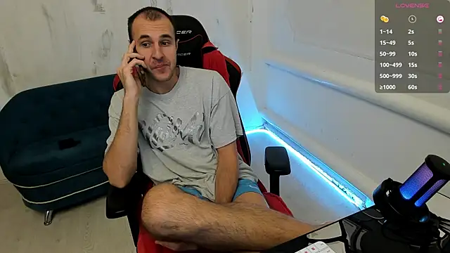 Raamoss online show from December 6, 7:21 am