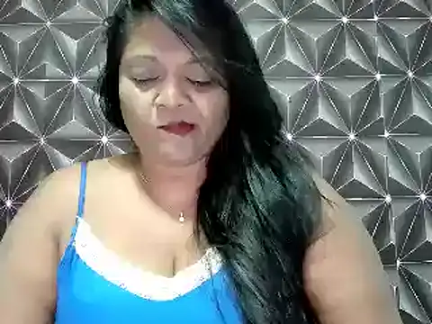 IndianDelia online show from October 29, 7:04 pm