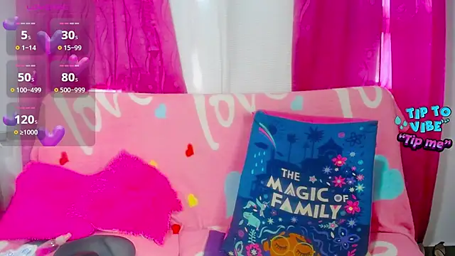 CiaraaSweet online show from September 13, 6:29 pm