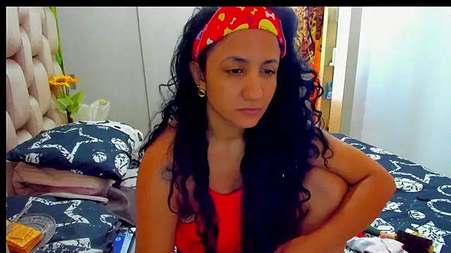 alaskmiller1 online show from February 24, 8:25 pm