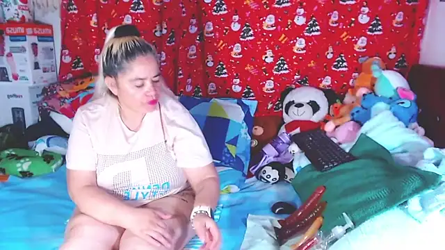 estrellita fugaz16x online show from February 25, 2:21 am