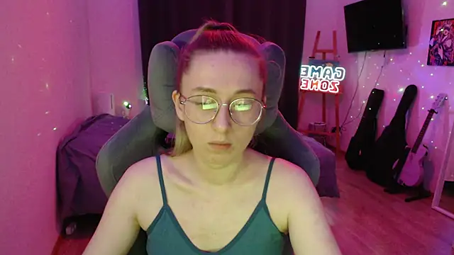 Snapshot of AnabelFrel chatting on January 9, 1:08 am AnabelFrel online show from January 9, 1:08 am