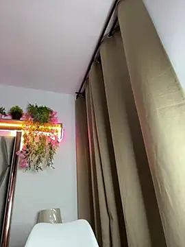 africa xxx online show from January 28, 11:39 pm