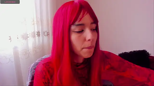 Snapshot of aluna_0310 chatting on December 3, 8:17 pm aluna 0310 online show from December 3, 8:17 pm