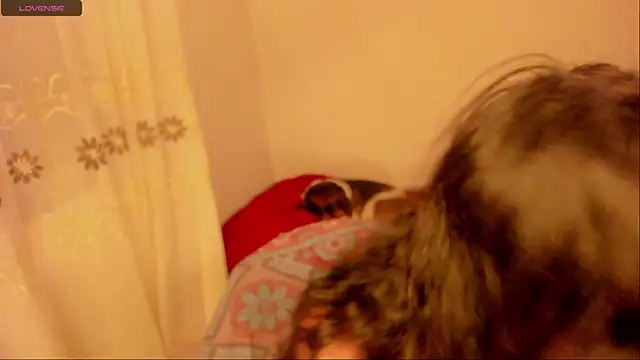 Snapshot of aluna_0310 chatting on January 16, 11:59 pm aluna 0310 online show from January 16, 11:59 pm