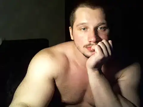 Snapshot of LionEdwin chatting on January 8, 1:00 am LionEdwin online show from January 8, 1:00 am