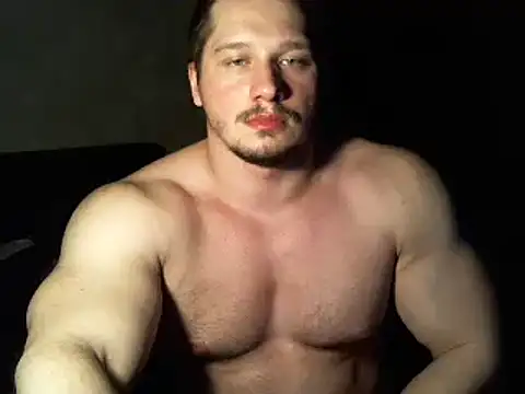 Snapshot of LionEdwin chatting on January 16, 4:28 am LionEdwin online show from January 16, 4:28 am