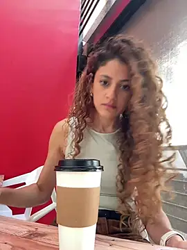 Snapshot of alana15 chatting on March 20, 9:08 pm alana15 online show from March 20, 9:08 pm