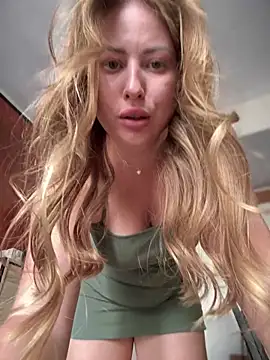 AlisaWhite online show from October 16, 11:11 am