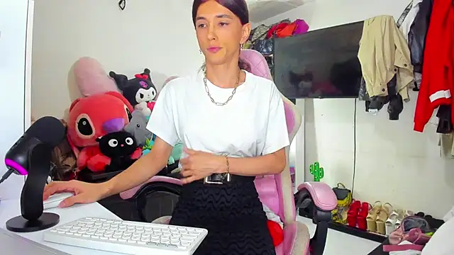 Lawrncesofiets online show from October 14, 5:58 pm