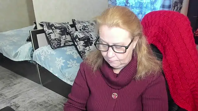 Snapshot of Frau_Marta chatting on January 8, 12:18 pm Frau Marta online show from January 8, 12:18 pm