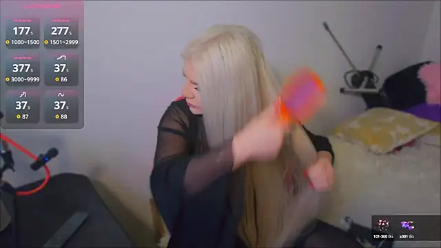 Snapshot of ParadiseRose chatting on October 10, 3:05 am ParadiseRose online show from October 10, 3:05 am