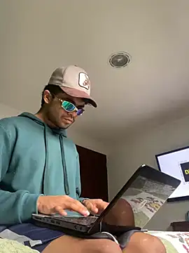 pinedasex777 online show from January 30, 8:31 pm