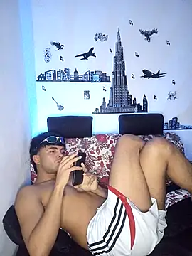 pinedasex777 online show from March 6, 5:24 am