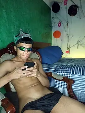 pinedasex777 online show from October 17, 10:23 pm