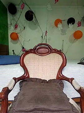 pinedasex777 online show from October 18, 2:51 pm