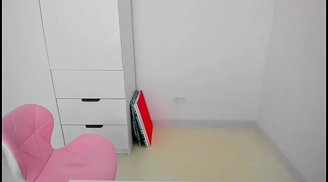 MiaStripDance online show from December 16, 11:01 am