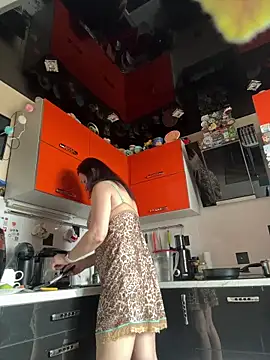 HotMilfMargo online show from April 6, 8:48 am