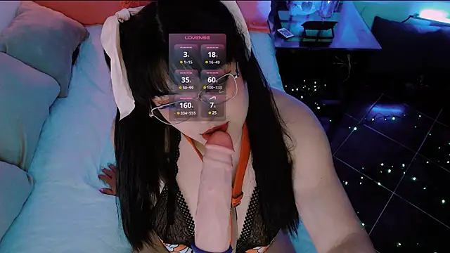 alexa11  online show from February 24, 5:53 pm