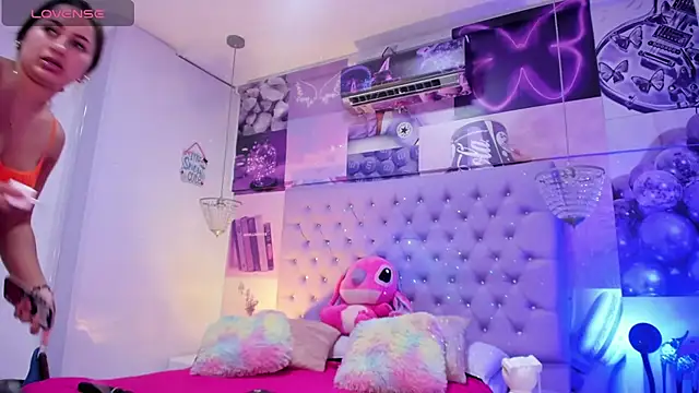 Vivi prinncess online show from February 25, 2:25 am