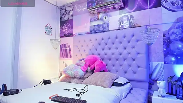 Vivi prinncess online show from March 5, 2:36 am