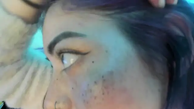 Sammysammy  online show from November 7, 7:19 am