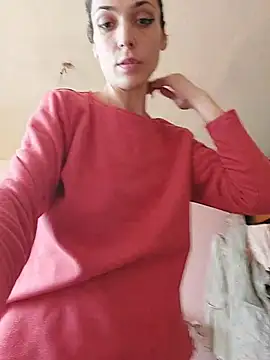 Snapshot of JoLeNe27 chatting on February 16, 8:32 am JoLeNe27 online show from February 16, 8:32 am