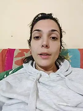 Snapshot of JoLeNe27 chatting on March 16, 6:01 pm JoLeNe27 online show from March 16, 6:01 pm