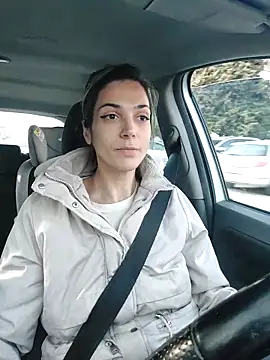 Snapshot of JoLeNe27 chatting on April 1, 3:09 pm JoLeNe27 online show from April 1, 3:09 pm