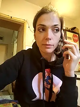 Snapshot of JoLeNe27 chatting on April 8, 5:02 pm JoLeNe27 online show from April 8, 5:02 pm