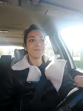 Snapshot of JoLeNe27 chatting on April 9, 6:30 am JoLeNe27 online show from April 9, 6:30 am