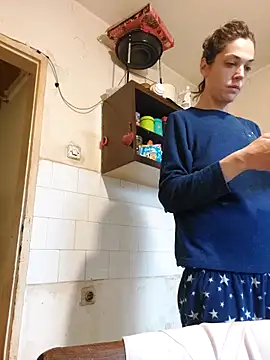 Snapshot of JoLeNe27 chatting on April 11, 5:45 am JoLeNe27 online show from April 11, 5:45 am