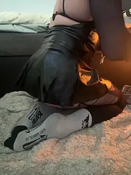 Snapshot of RobinSub chatting on March 4, 7:58 am RobinSub online show from March 4, 7:58 am