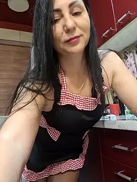 Snapshot of charrlote_love chatting on March 17, 3:29 pm charrlote love online show from March 17, 3:29 pm