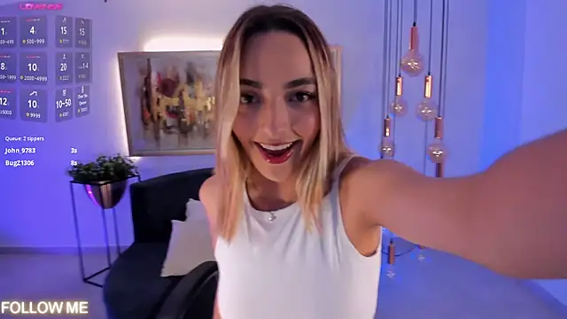 Snapshot of MelissaMoore_ chatting on March 6, 3:03 am MelissaMoore online show from March 6, 3:03 am