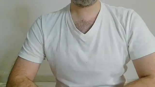 Snapshot of sa_ah_only2 chatting on December 17, 9:32 pm sa ah only2 online show from December 17, 9:32 pm