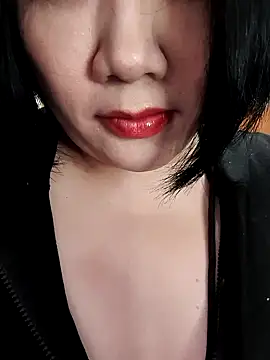 Snapshot of cindy01113520 chatting on March 18, 2:04 pm cindy01113520 online show from March 18, 2:04 pm