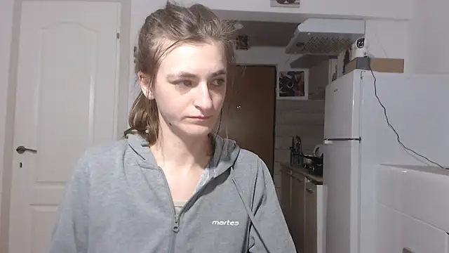 Snapshot of simyhvn chatting on February 5, 5:09 pm simyhvn online show from February 5, 5:09 pm