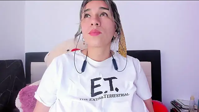 Snapshot of na-biky chatting on January 5, 4:48 pm na-biky online show from January 5, 4:48 pm