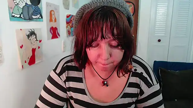 soynanabela28 online show from December 23, 3:37 am