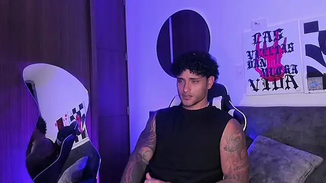 Alessandro Vanni online show from March 2, 2:36 am