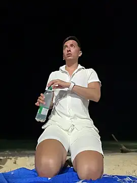 Thiago jones online show from November 17, 3:12 am