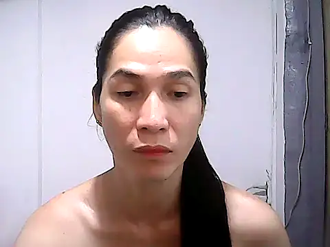 Snapshot of BigDickTrans chatting on June 14, 2:24 am BigDickTrans online show from June 14, 2:24 am