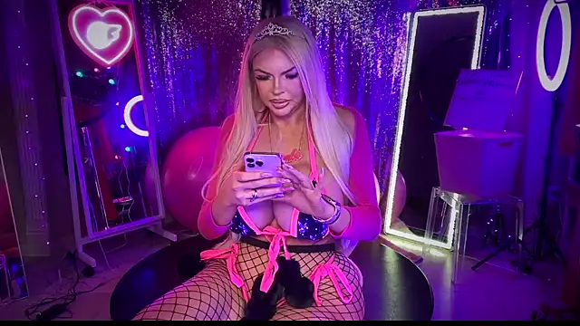 bimbotwerkqueen online show from February 8, 2:15 am