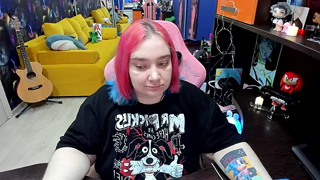 Softie Sofy online show from January 21, 2:22 am