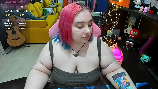 Softie Sofy online show from January 29, 2:09 am