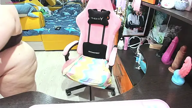 Softie Sofy online show from February 20, 3:14 am