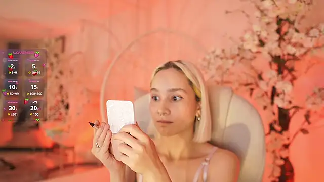 DalahiaRush online show from February 6, 11:43 am