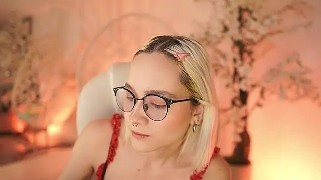 DalahiaRush online show from February 7, 11:34 am